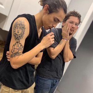 Meet your Posher, Samuel